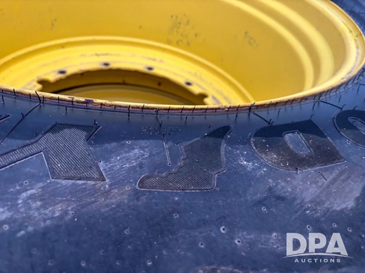 john-deere-r4045-image-3