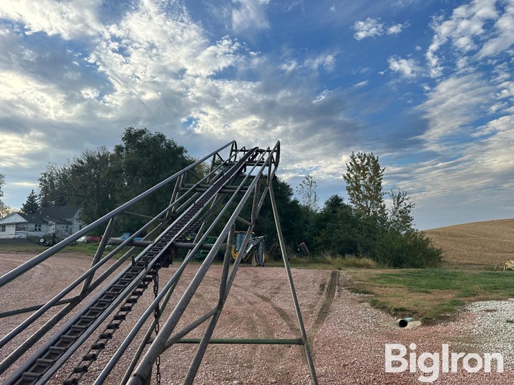 john-deere-200-image-19