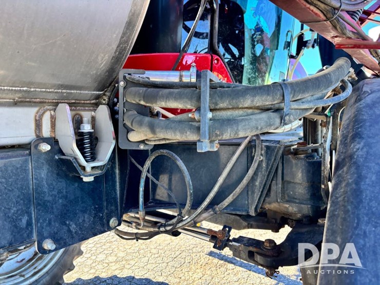 2020-case-ih-patriot-4440-image-61