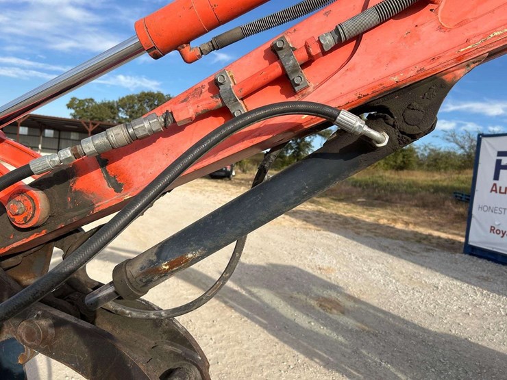 2015-kubota-kx91-3s2-image-16