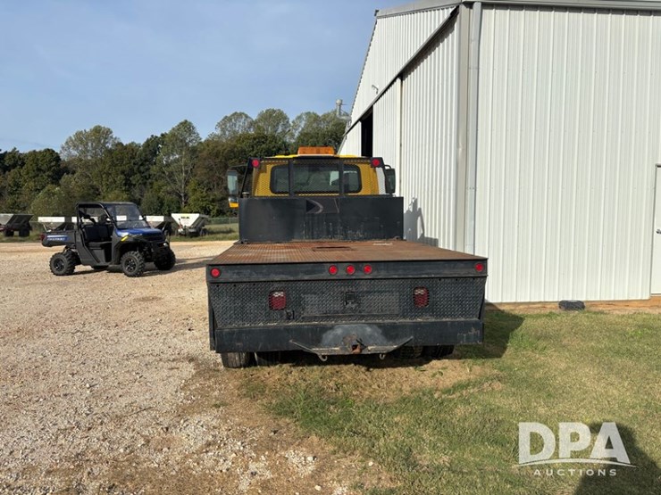 2007-international-durastar-4300-image-4