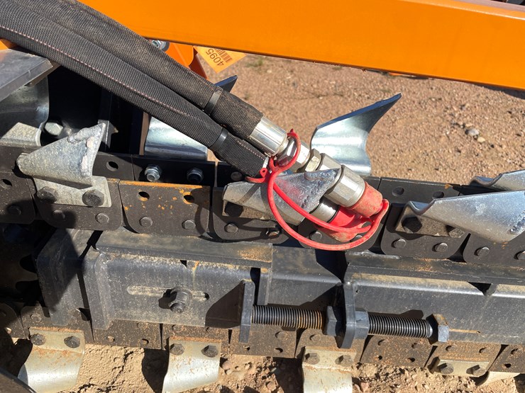 #4095-•-wolverine-hydraulic-trencher-attachment-image-15