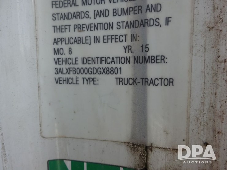 2016-freightliner-coronado-day-cab-glider-truck-(pz13983,-unit-716)-image-115