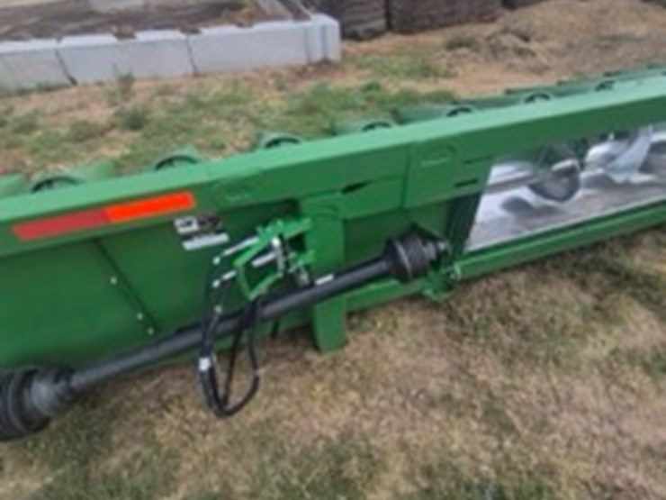 2020-john-deere-716c-image-5