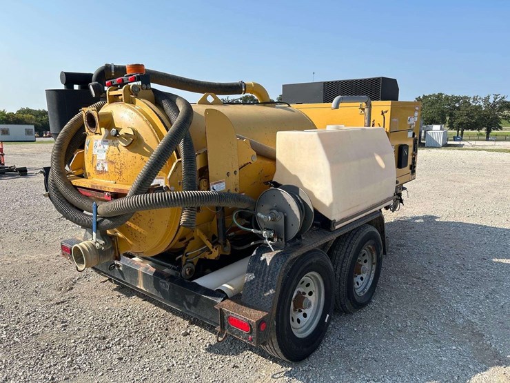 2012-vermeer-v500lehd-image-3