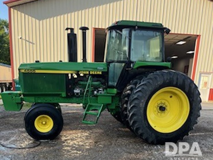 1989-john-deere-4555-image-3