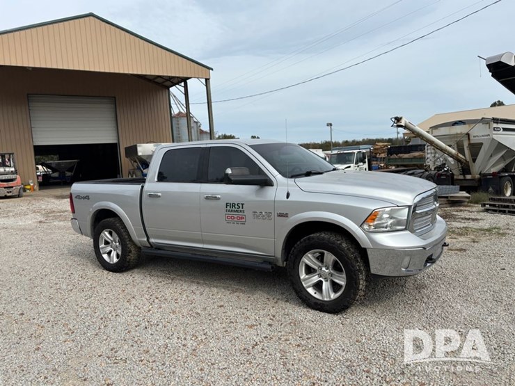 2018-dodge-ram-1500-image-9