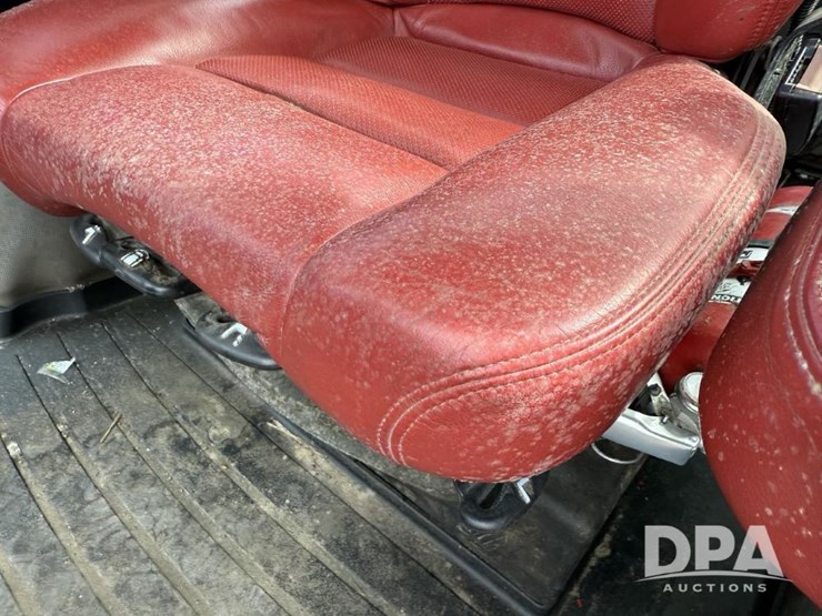 2020-case-ih-trident-5550-image-69