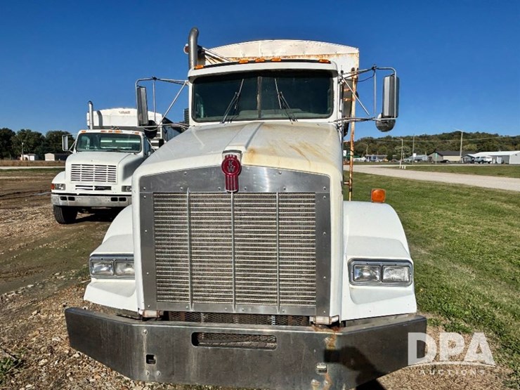 2007-kenworth-t800-image-3