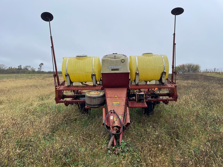 international-400-image-2