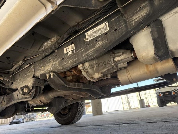 2012-ford-f350-image-23