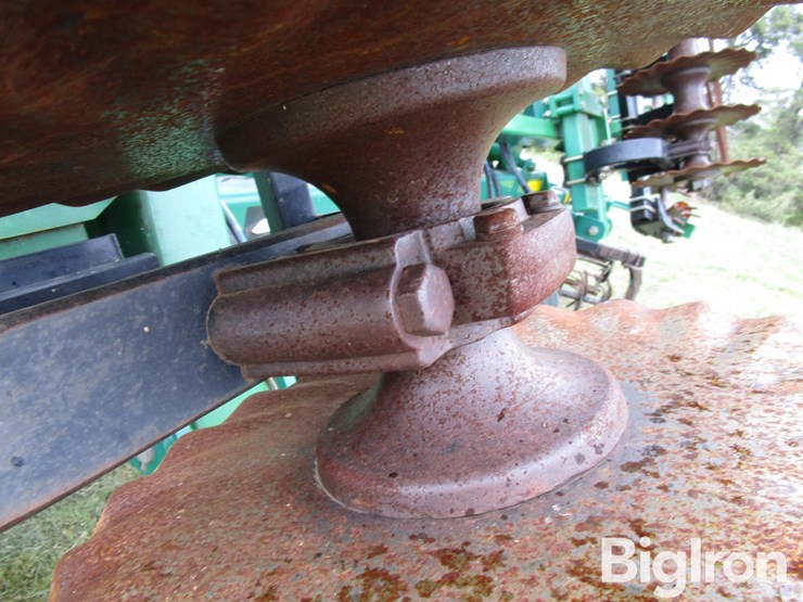 2015-great-plains-3500tm-image-18