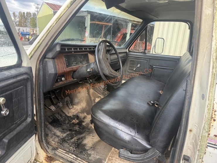 1983-ford-f350-image-27