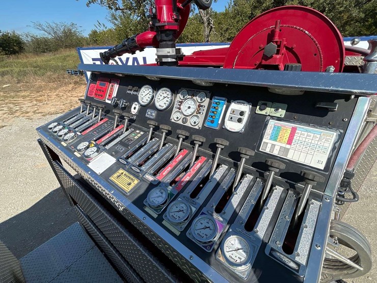 2007-pierce-dash-image-31