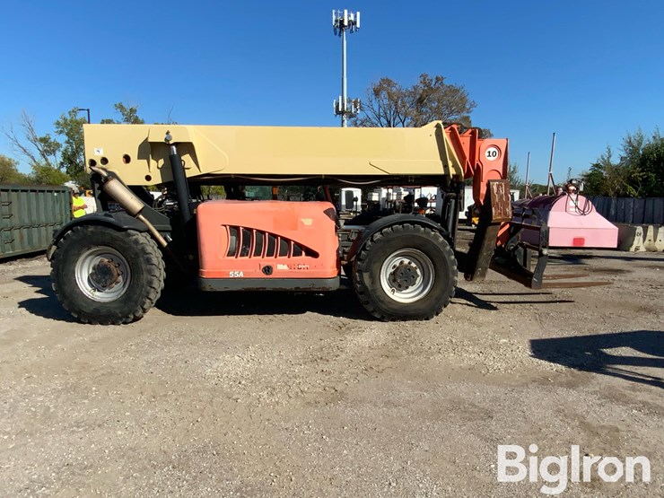 2010-jlg-g10-55a-image-4