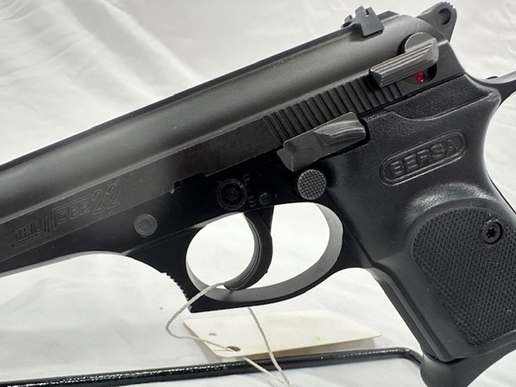 #2025-00052-•-bersa-thunder-22-pistol-image-10