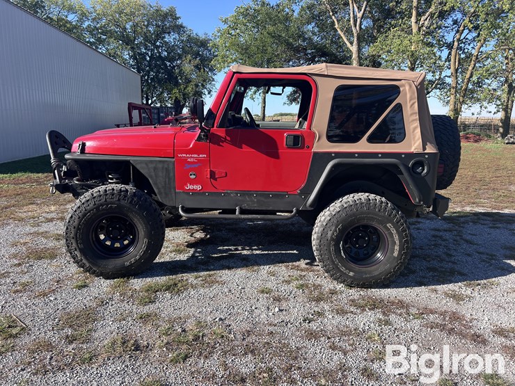 1997-jeep-wrangler-sport-image-8