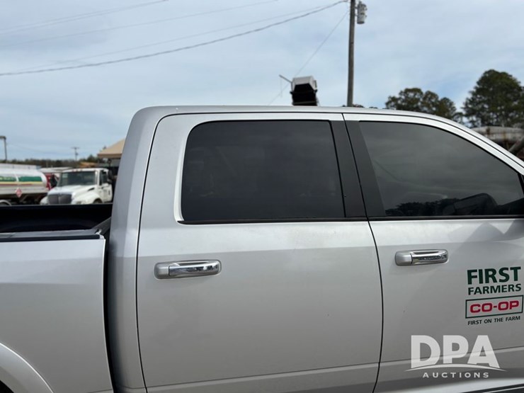 2018-dodge-ram-1500-image-28