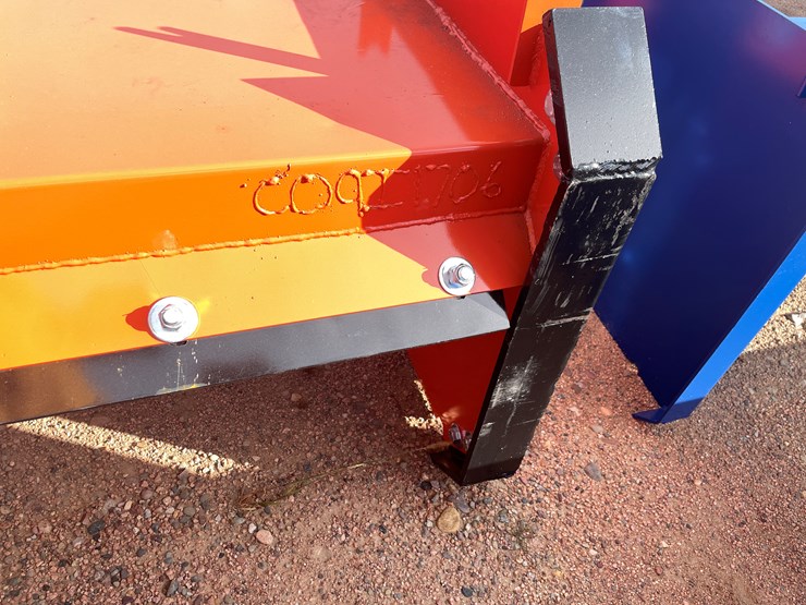 #4070-•-8'-hd-snow-pusher-attachment-image-9