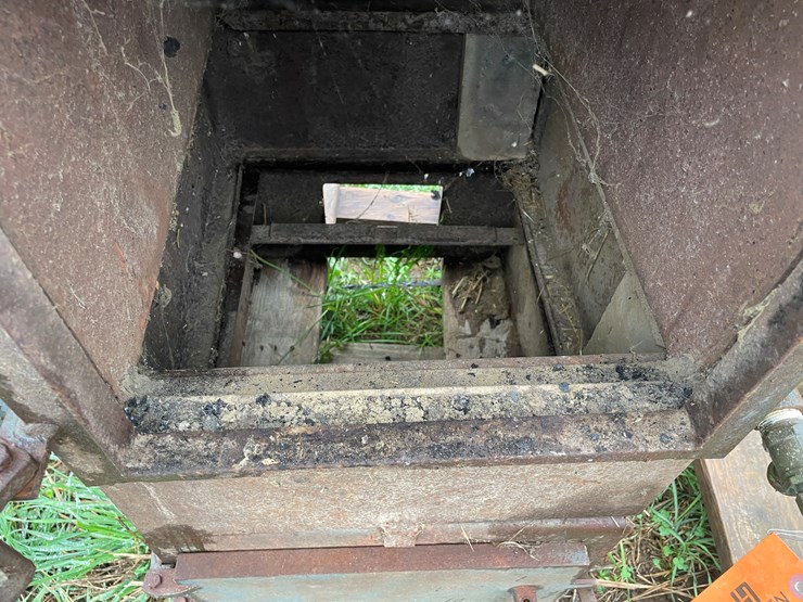 #8103-•-prairie-wood-heating-stove-image-20