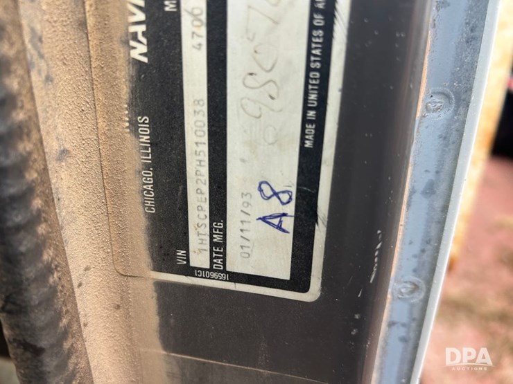 1993-international-4700-image-46