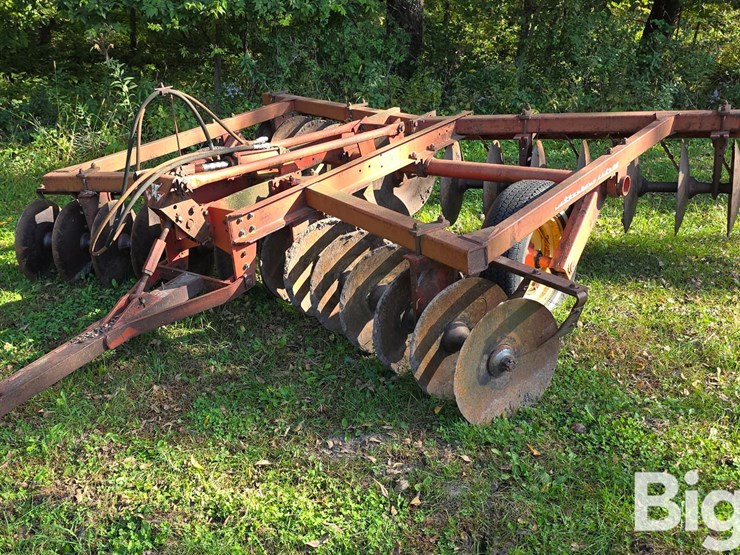 massey-ferguson-52-image-1