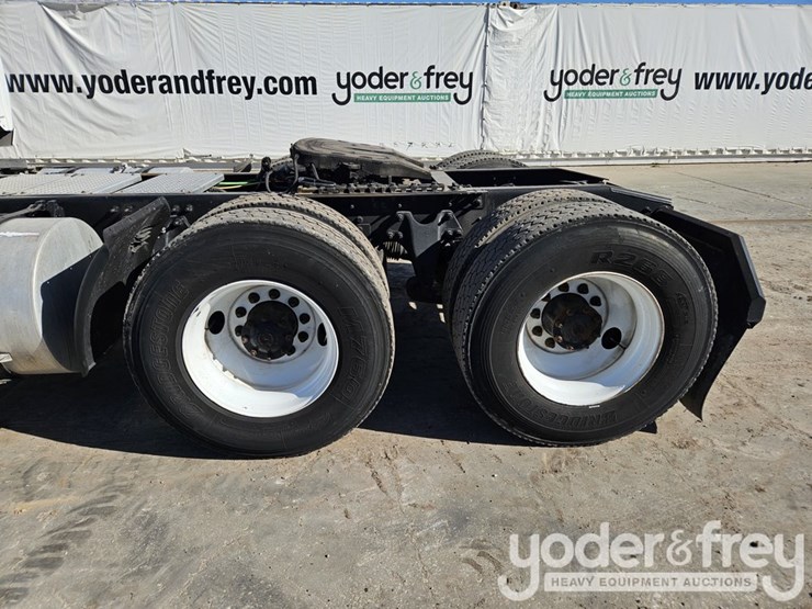 2019-international-lt-image-13