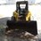 john-deere-320-skid-steer-(pz13998,-unit-343361)-image-2