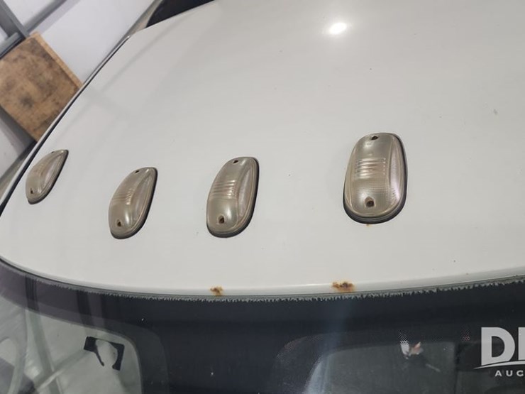 2015-dodge-ram-5500-image-17