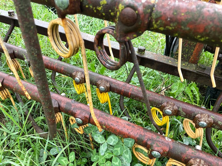 #8033-•-new-idea-hay-rake-image-16