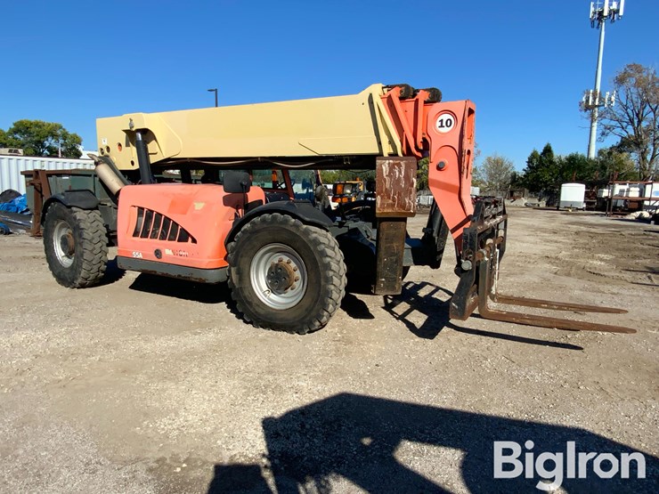 2010-jlg-g10-55a-image-3