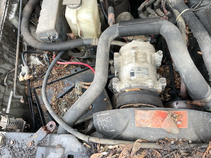 1991-jeep-cherokee-image-15