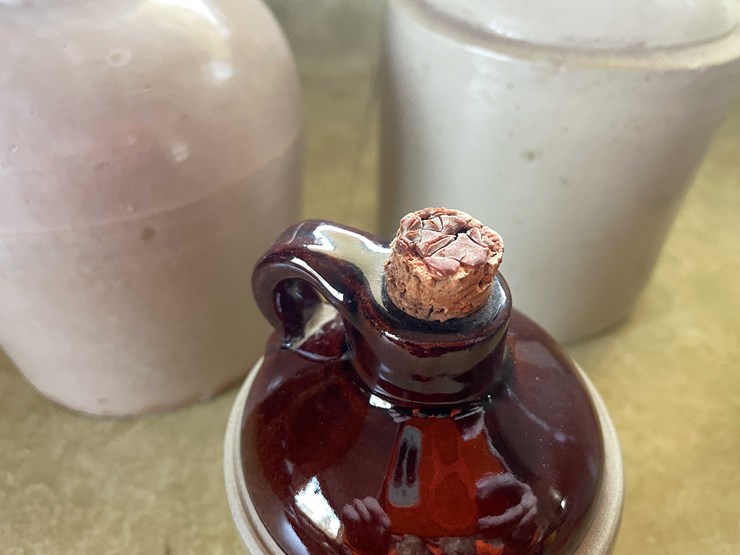 #6632-•-stone-kettles-image-7