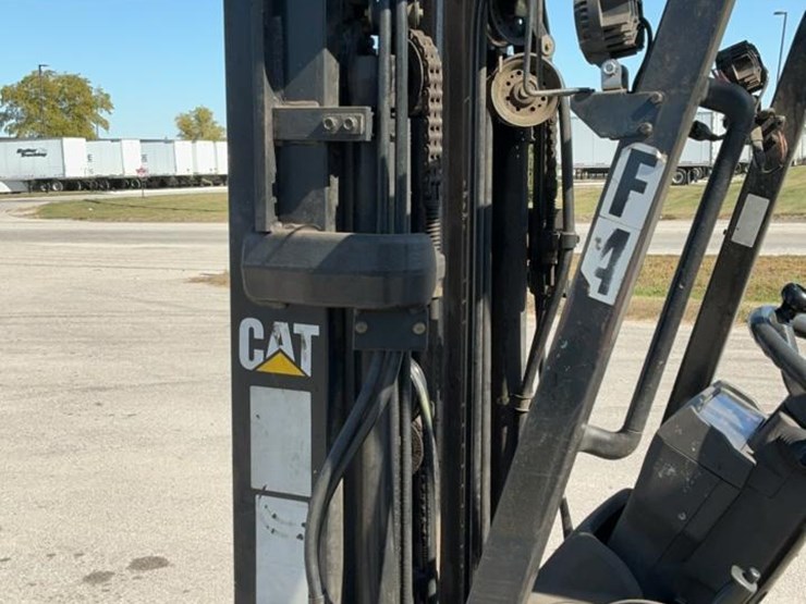 caterpillar-c5000-image-15