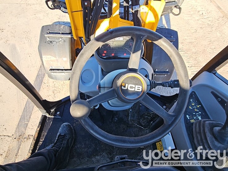 2023-jcb-407-image-27