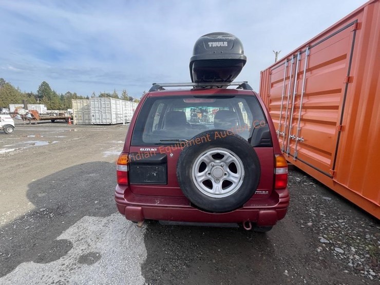 1999-suzuki-grand-vitara-image-7