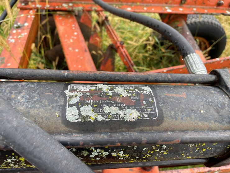 #8112-•-disc-image-19