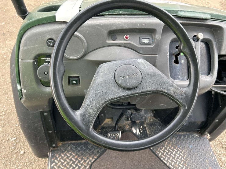 2014-kawasaki-mule-600-image-11