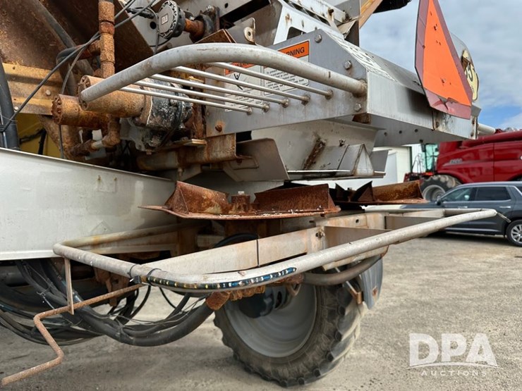 2015-ag-chem-rg1100b-image-25