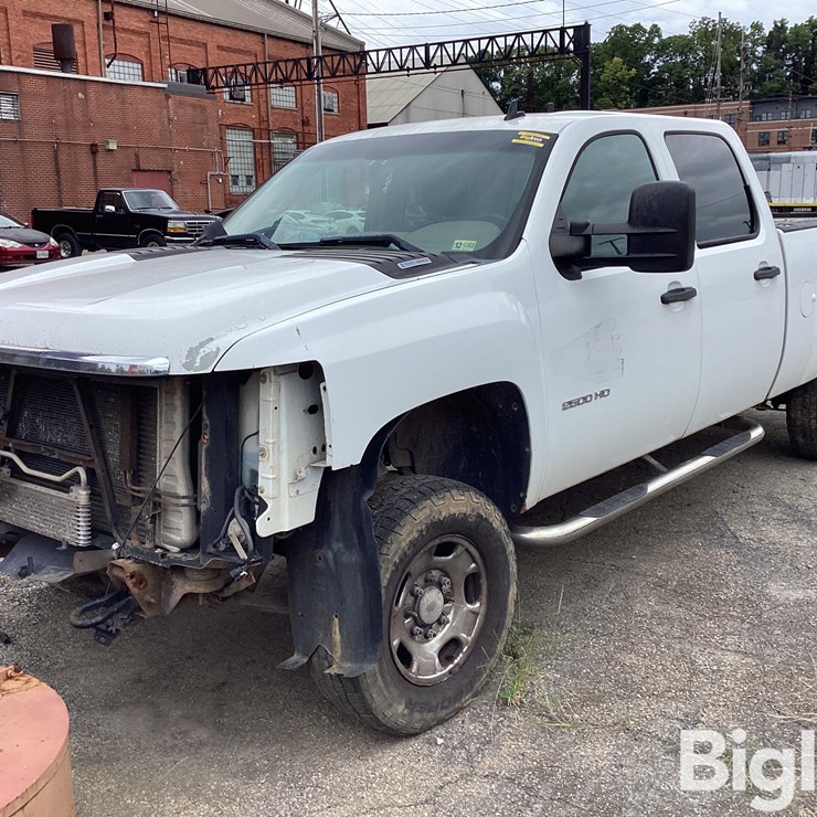 2013 CHEVROLET SILVERADO 2500