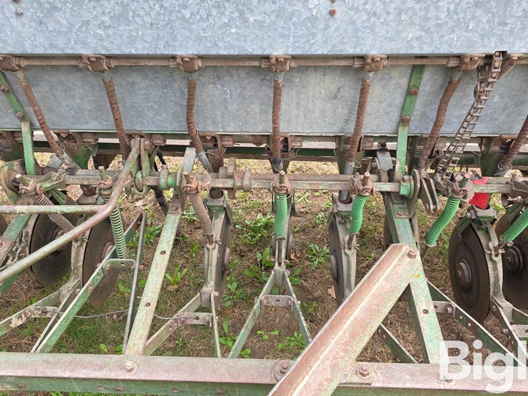 john-deere-mt6-image-14