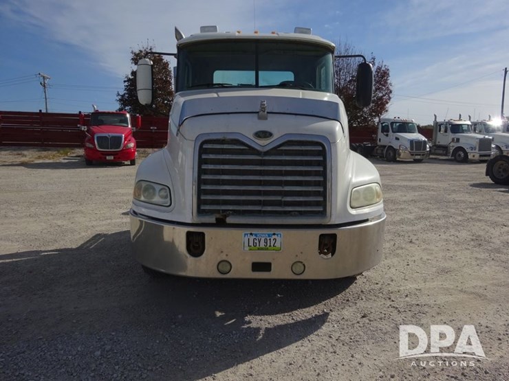 2005-mack-vision-truck-(pz13989,-unit-266)-image-5