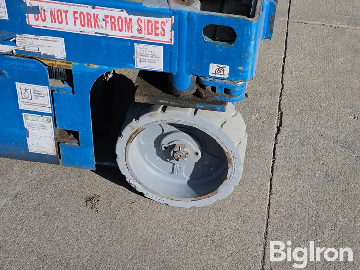 2016-genie-gs1930-image-16