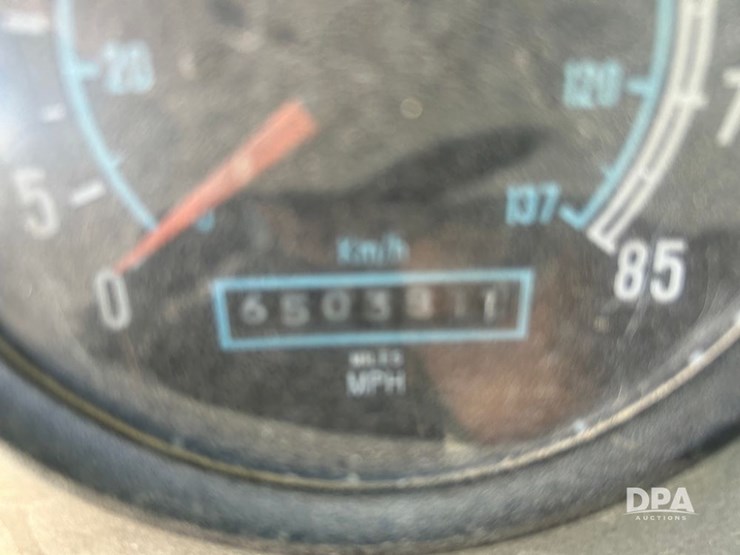 1991-international-9400-image-45