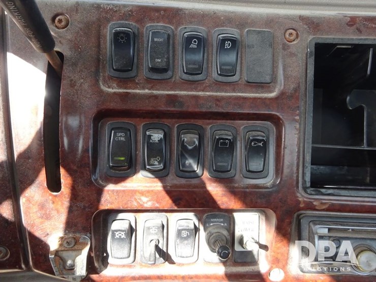 2005-mack-vision-truck-(pz13989,-unit-266)-image-108