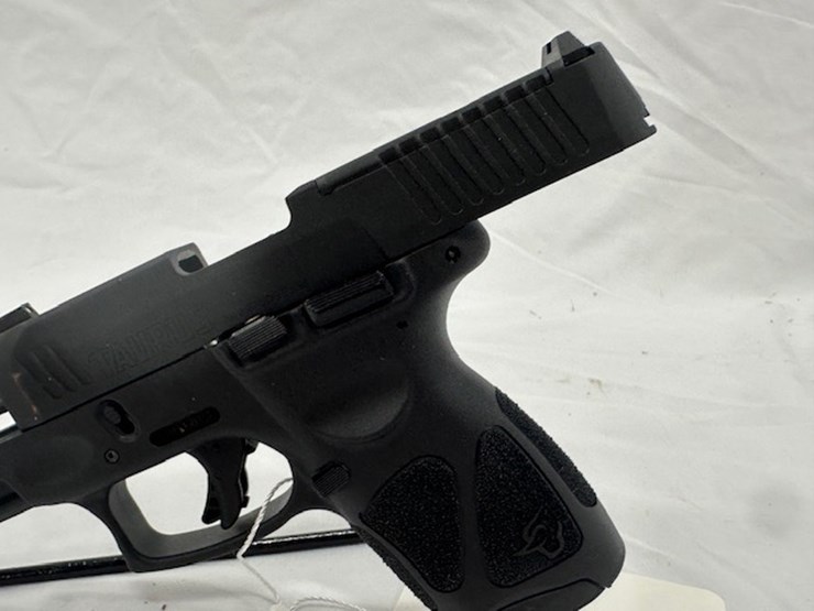 #2025-00037-•-taurus-g3c-pistol-image-38