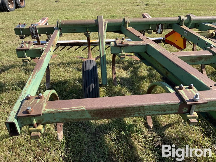 john-deere-1610-image-16