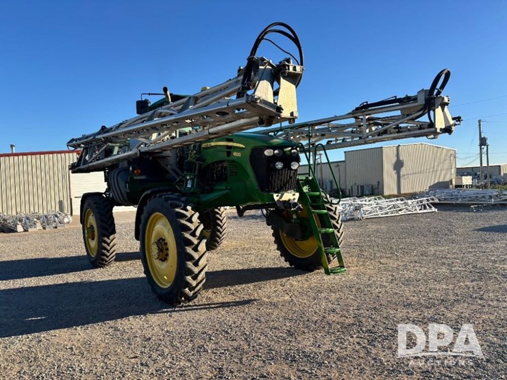 2013-john-deere-4830-image-6