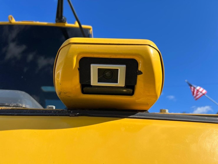 komatsu-pc88mr-11-image-20