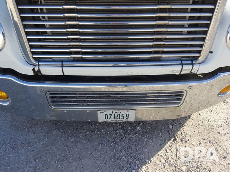 2018-freightliner-coronado-day-cab-glider-truck-(pz13996,-unit-773)-image-77